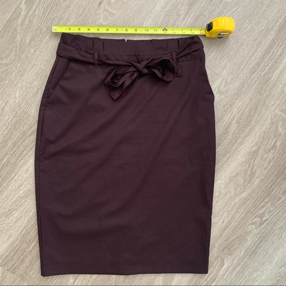 BANANA REPUBLIC FACTORY 💫 OFFICE PENCIL SKIRT BUNDLE ✨ - Picture 9 of 13